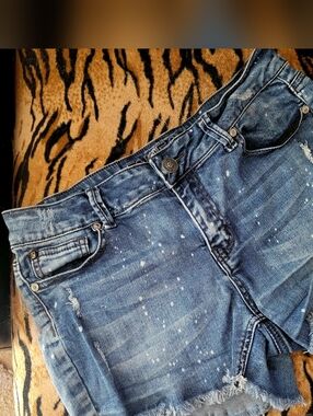 Juniors Enjean Distressed Denim Shorts - Blue Large
